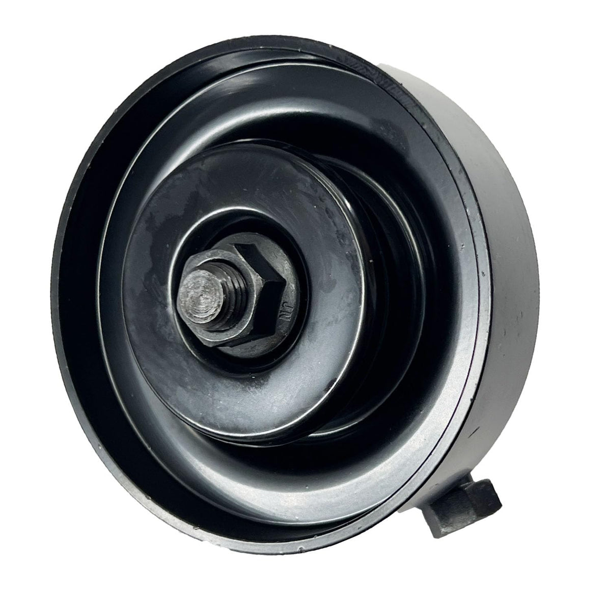 FainWan closeup of bearing details highlighting smooth rotation and reduced noise