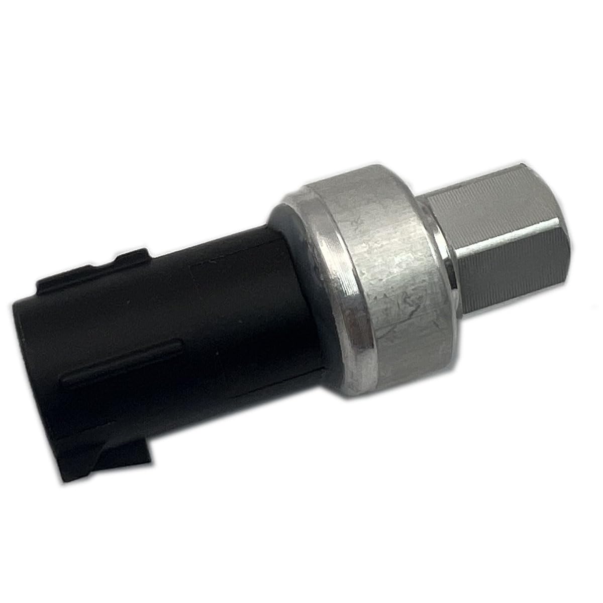 FainWan electrical connector close-up ensuring secure plug-and-play connection