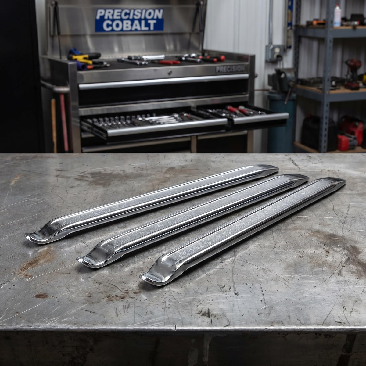 Fasmov curved end bead detail highlighting firm grip and rim-friendly contact