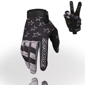 FASTGOOSE front view of gloves showing fit and color, wearable protection