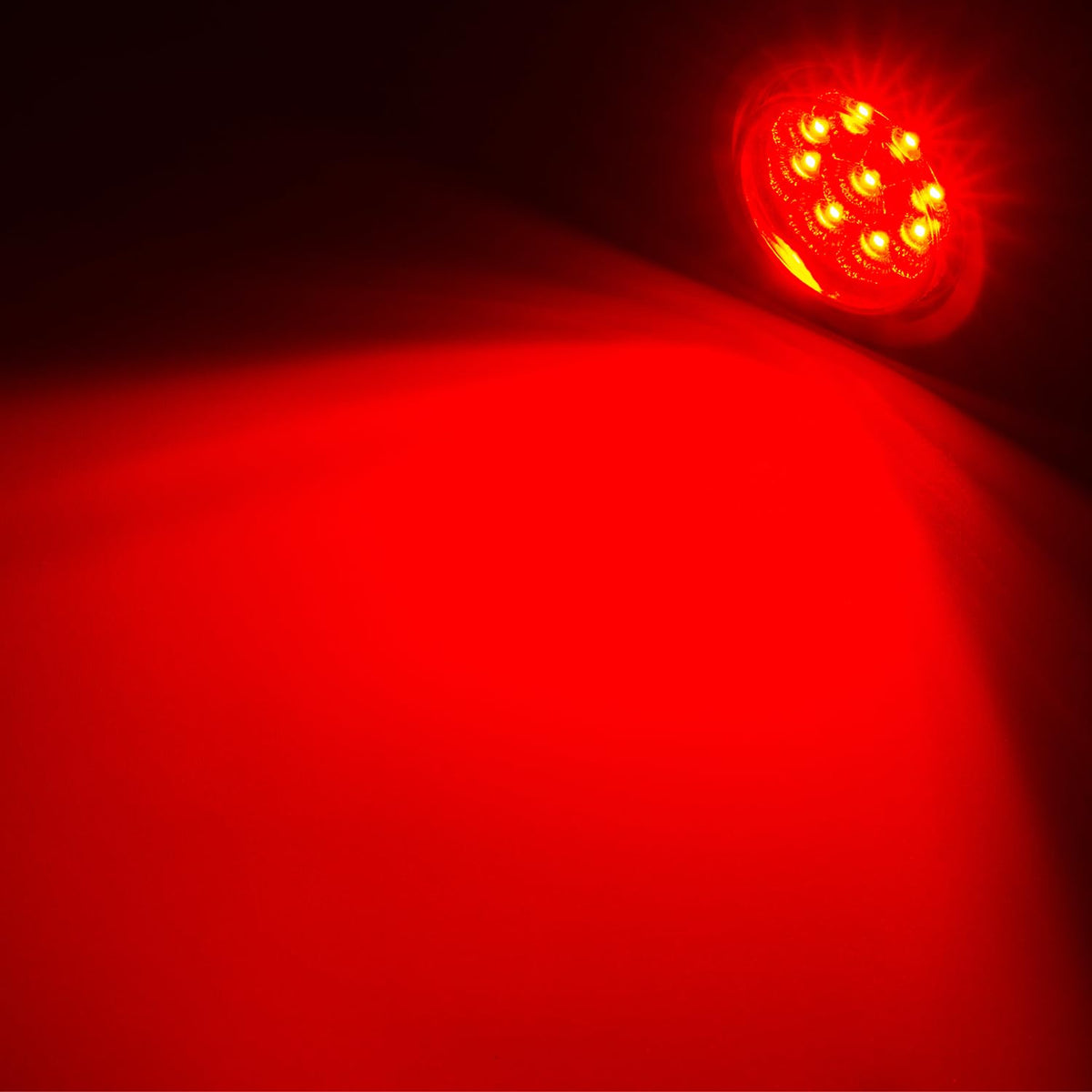FBAAUKUS package contents laid out: five amber and five red lights included