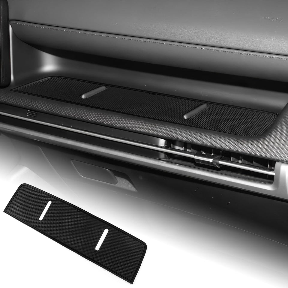 FDAIUN front view of dashboard mat showing exact fit and clean finish