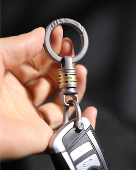 FEGVE size comparison in a pocket illustrating lightweight 13.5 g convenience