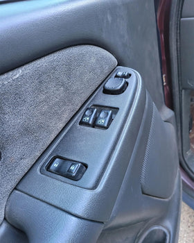 Fengind installed on truck door showing restored driver controls