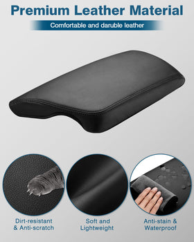 FIILINES in-car lifestyle showing driver resting elbow comfortably