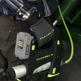 Flexzilla product label and packaging showing model L2955FZSP for identification