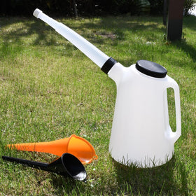 FLIKOU jug beside toolbox showing 5-quart scale and portability