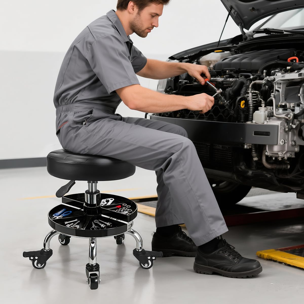 FLOLXNB caster wheels and brake detail providing stable mobility and locked positioning