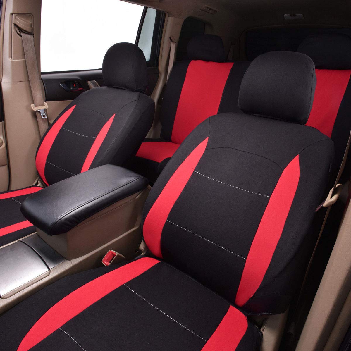 Flying Banner cupholder armrest access displaying uninterrupted convenience and function