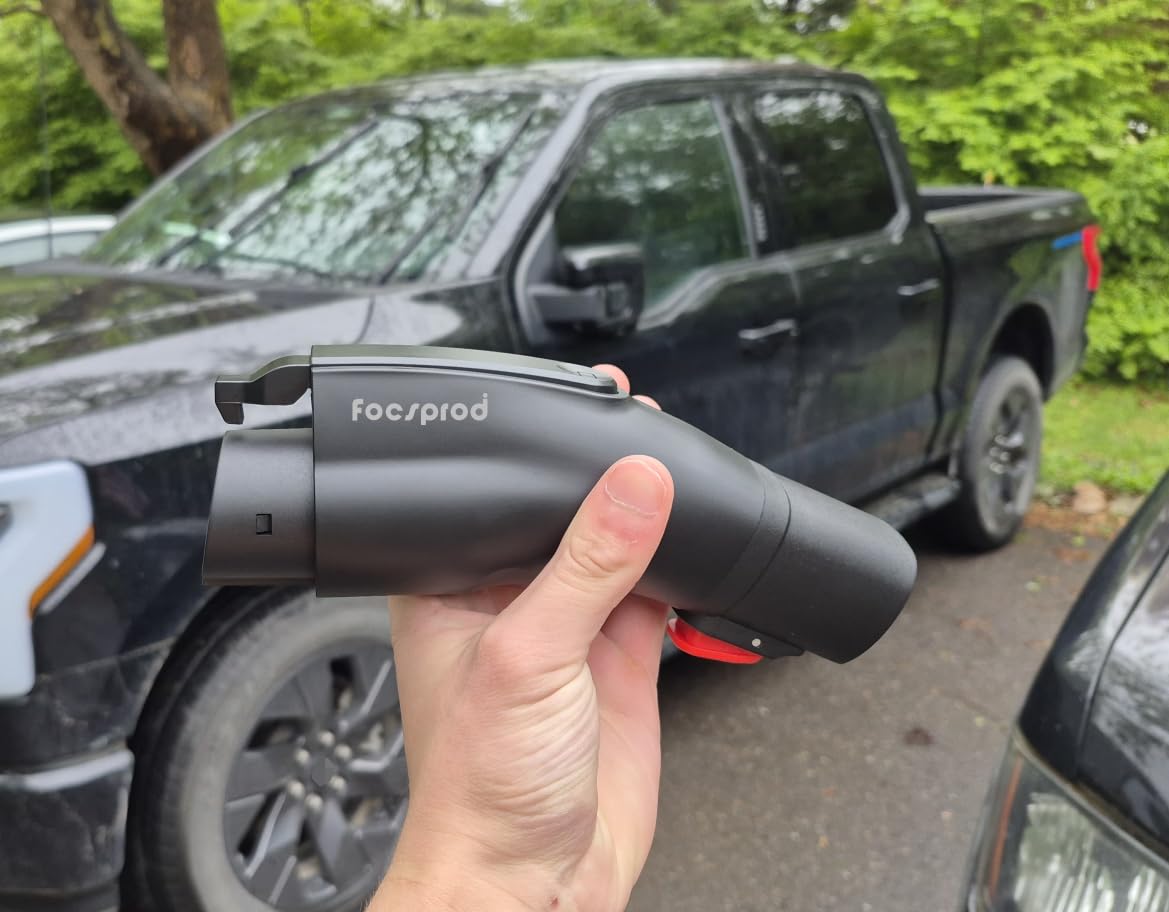FOCSPROD charging at hotel destination charger showing expanded charging options while traveling