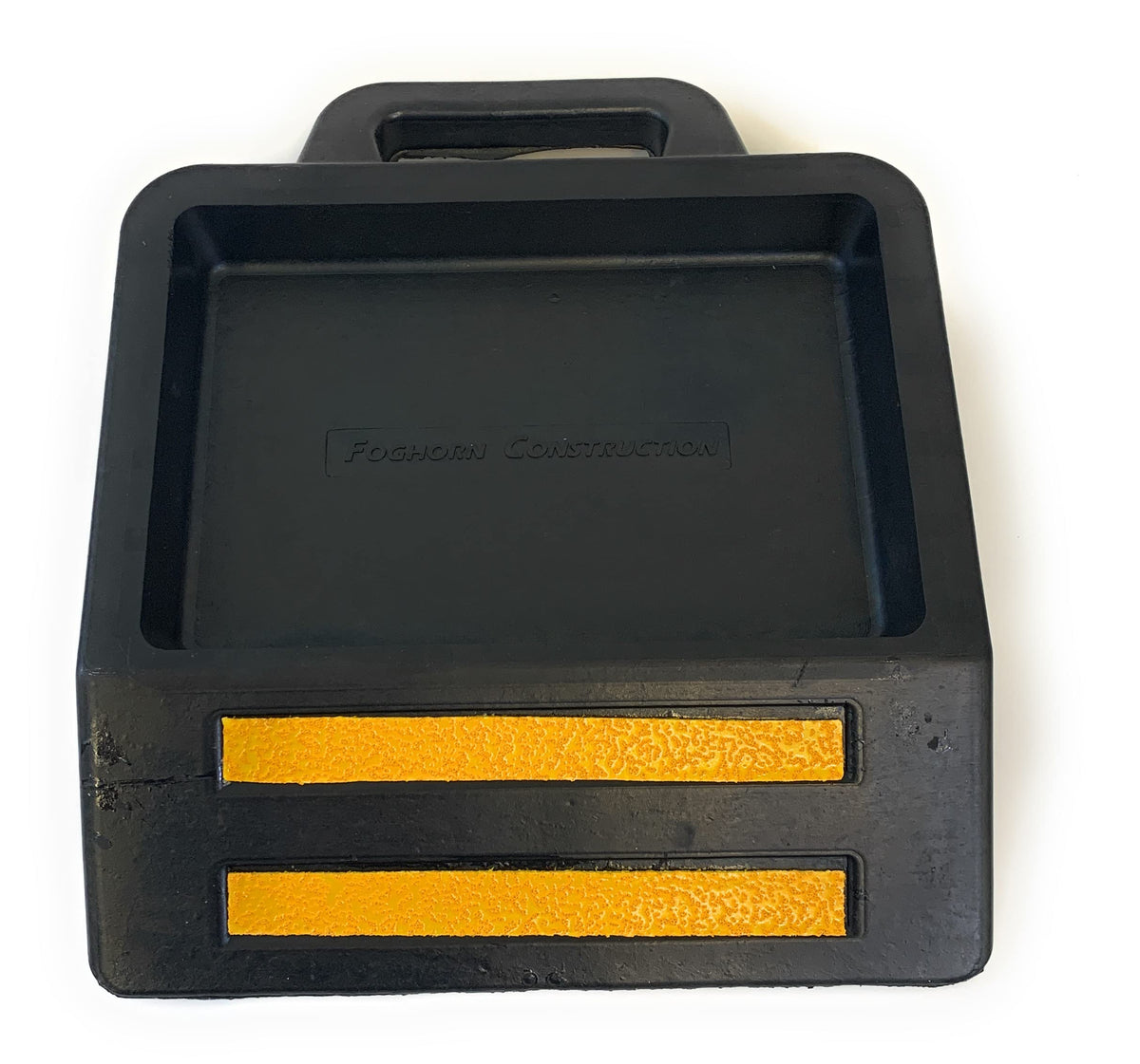 Foghorn front view of pallet jack chock showing shape and stable design benefit