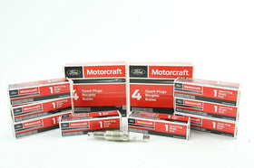 Ford Motorcraft SP432 close-up of finewire platinum electrode demonstrating durability