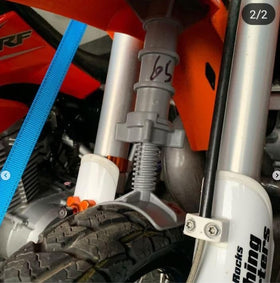 Fork-King fitted low on a pit bike demonstrating 100mm adjustment fit