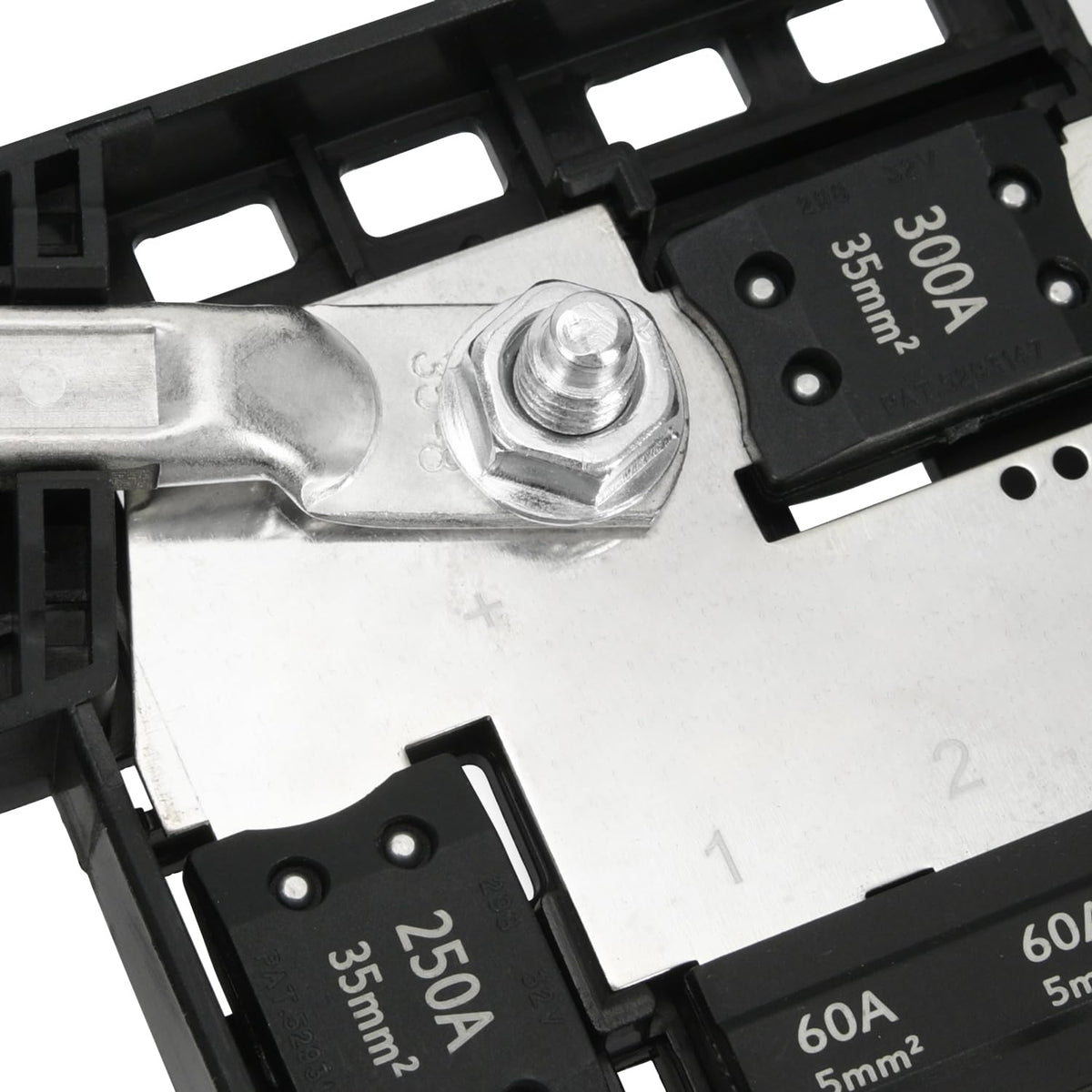 FQRANBO labeled part numbers close-up confirming correct replacement