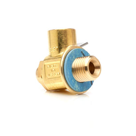 Close-up of Fumoto F108S short 16mm-1.5 nipple highlighting secure fluid flow