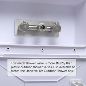 G-Sunny quick-connect male connectors displayed with adapters for fast hookups