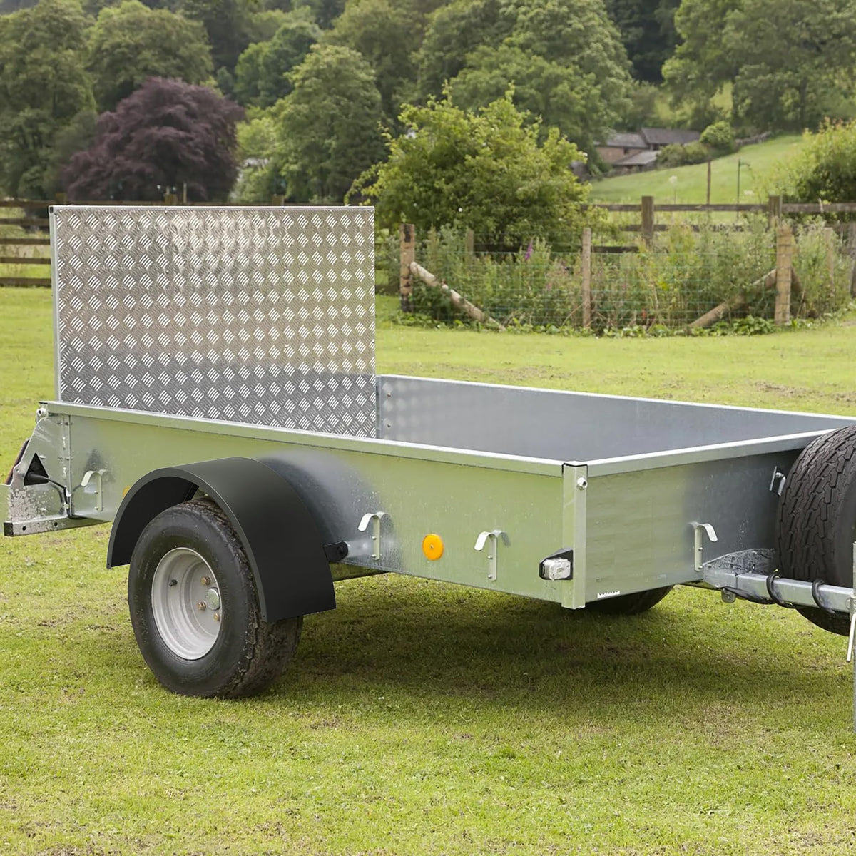 Garvee fender beside a 16-inch wheel showing size and clearance benefit