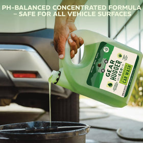 Gear Hugger rinse with water sheen showing streak-free, glossy finish