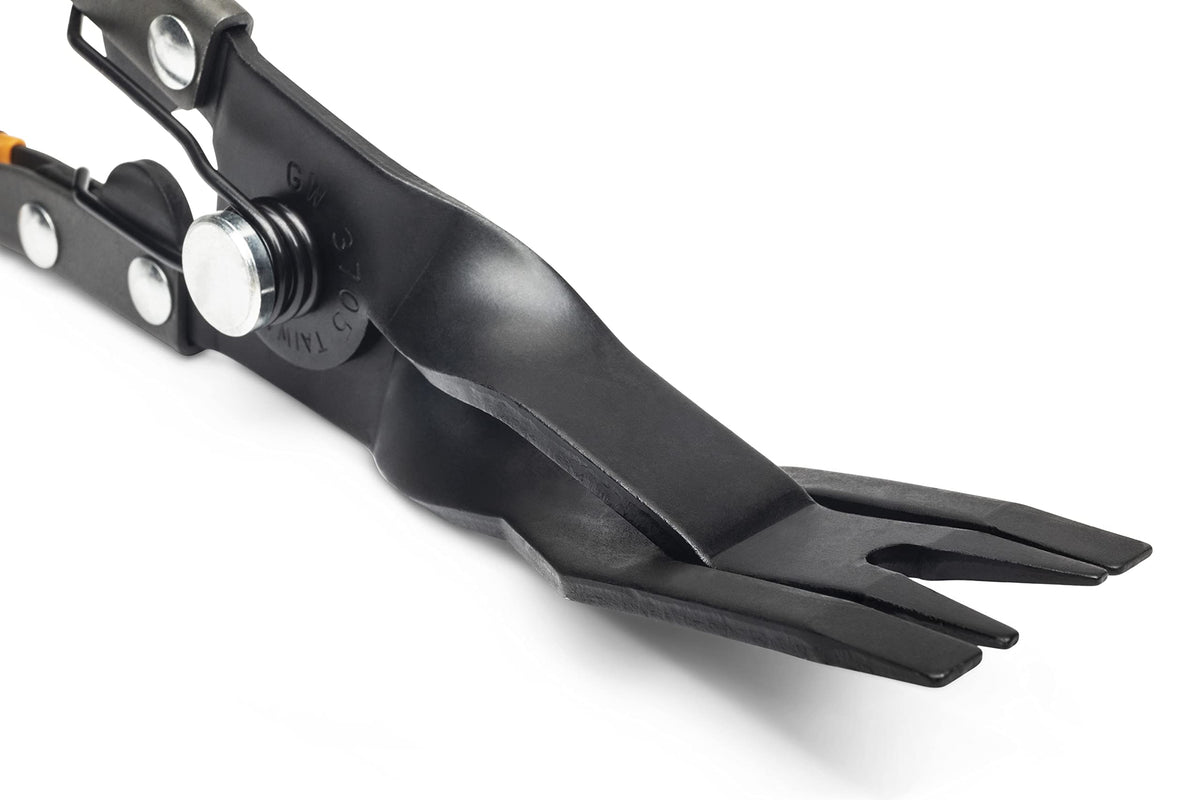 GEARWRENCH pliers removing a trim clip with protection for panel finish and reusable clip
