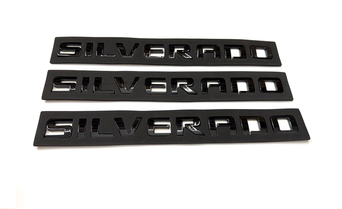 Generic emblem beside ruler size comparison showing accurate fit benefit