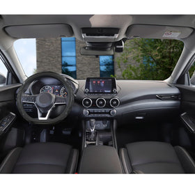 GIANT PANDA side honeycomb grip detail for improved steering control