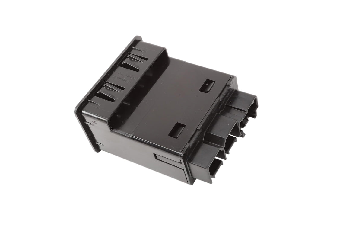 GM Genuine Parts close-up of dual USB-A ports highlighting reliable connection benefit
