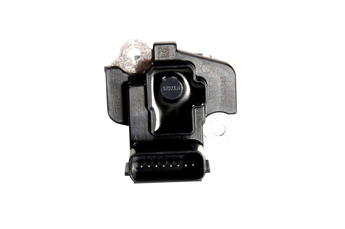 GM Genuine Parts 23262343 electrical connector close-up revealing secure plug benefit