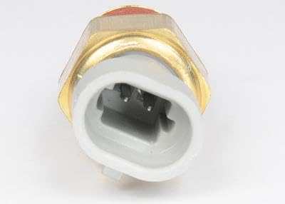 GM Genuine Parts sensor connector close-up showing pins and reliable electrical contact