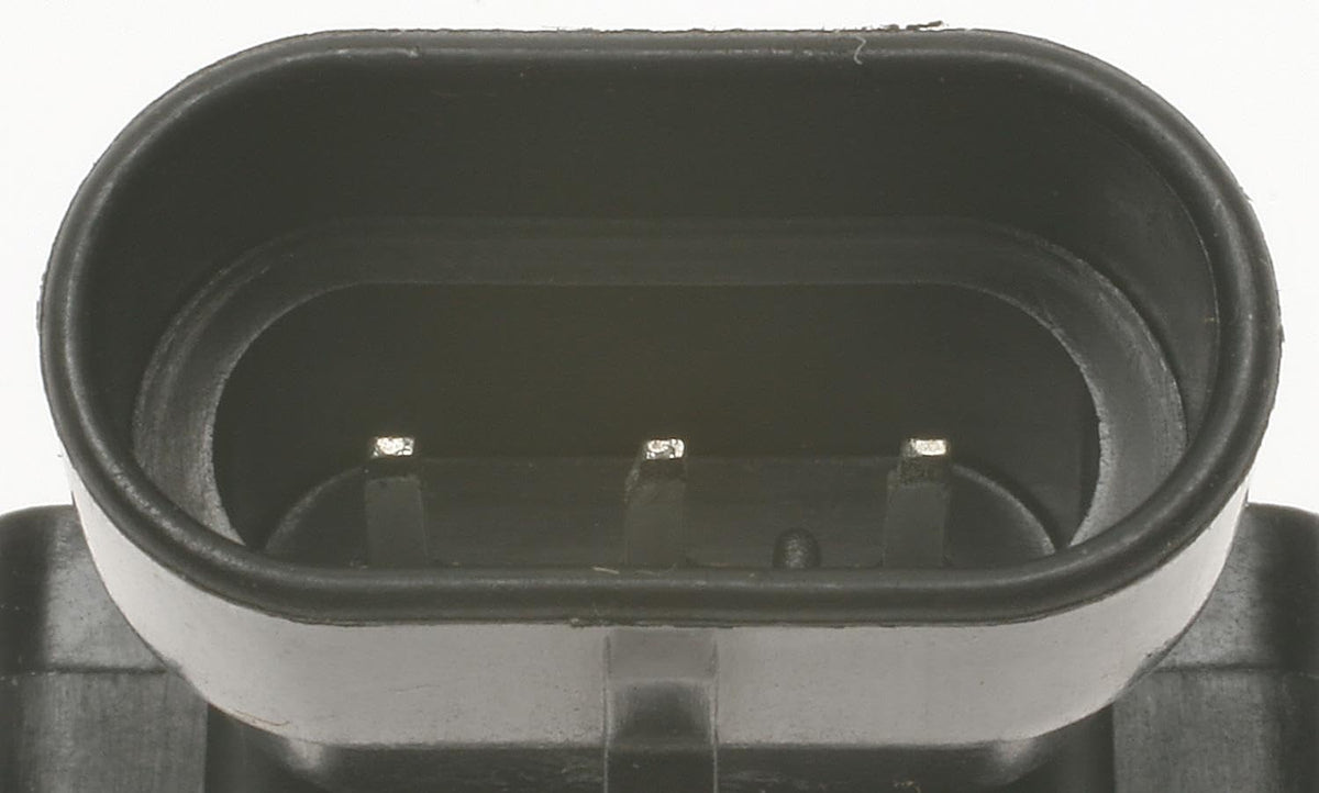 GM GENUINE PARTS MAP sensor connector closeup showing terminals benefit: reliable signal