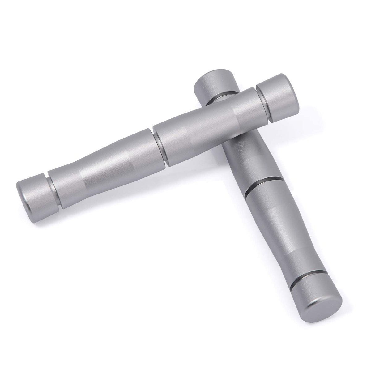 Gomake detail on aluminum handle showing durable grip and lasting performance