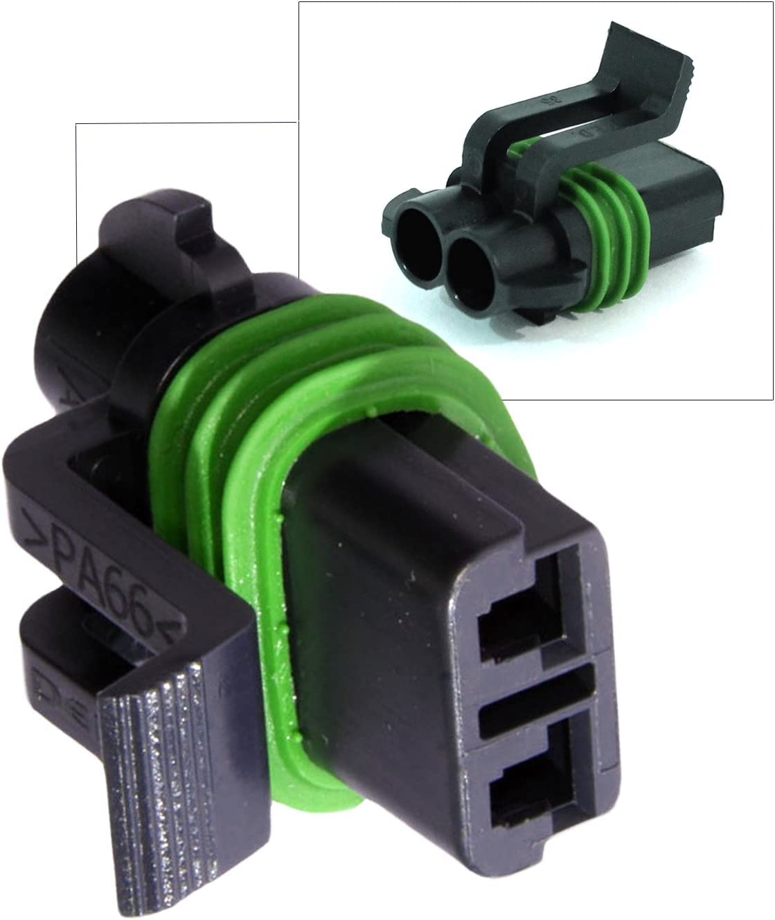 Gratux assembled 2-way connector held in hand for compact-space installation