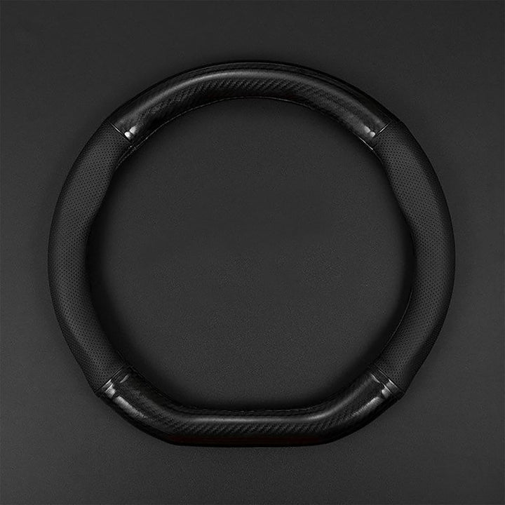 gunhunt front view packaging showing wheel cover and benefit of protection