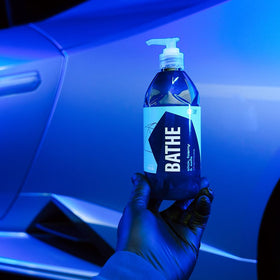 Gyeon Bathe with wash mitt sliding smoothly to reduce scratches