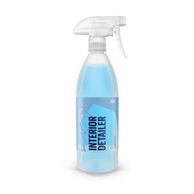 Gyeon bottle front view showing label and clean presentation benefits