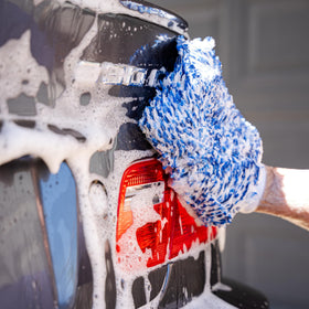 Gyeon Restart Wash rinsed panel with restored Gyeon water beading
