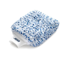Gyeon Smoothie front view showing mitt plushness and safe wash benefit