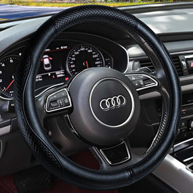 HAOKAY steering wheel cover front view showing leather finish and fit benefit