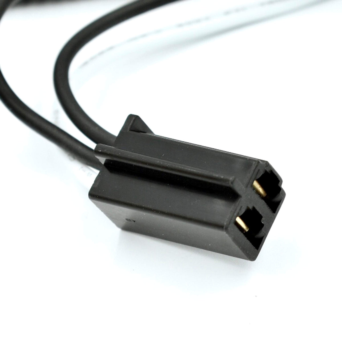 HD Switch terminal close-up with clean crimps for reliable conductivity benefit