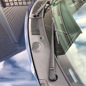 HECASA installed on passenger side showing even alignment and windshield protection