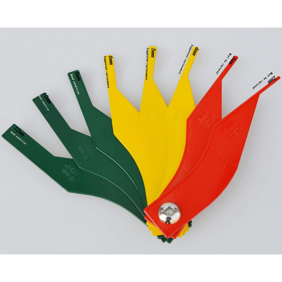 Hedume close-up of red yellow green blades highlighting quick visual wear indication