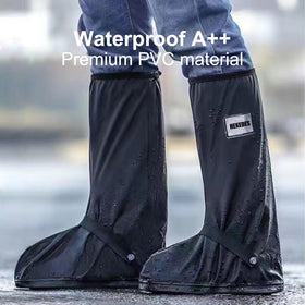 HEKEDES rubber sole detail providing non-slip grip on wet surfaces