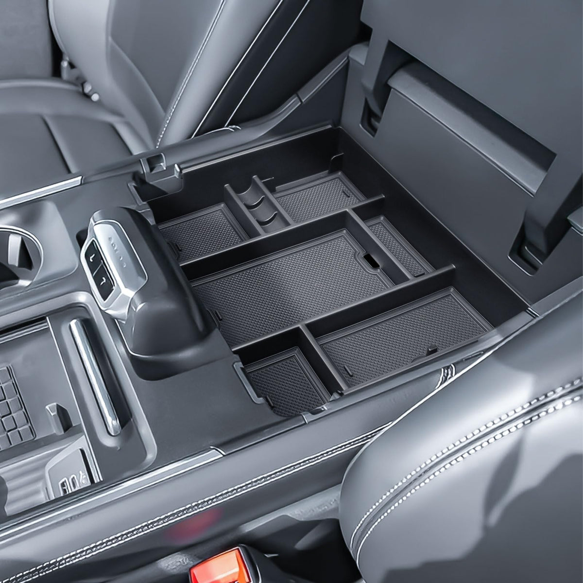 HGWEI coin compartment close-up organizing loose change effectively