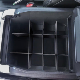 HGWEI molded arrows and guides facilitating straightforward installation