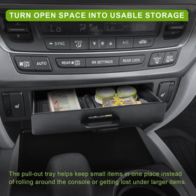 HGWEI lifestyle shot in driver cabin showing clutter-free comfort benefit