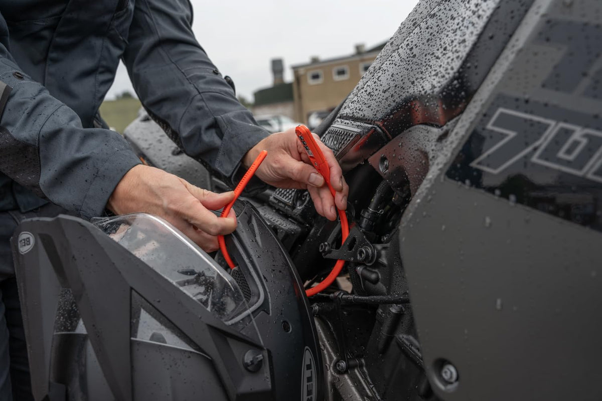 Hiplok Z LOK COMBO stored under bottle cage demonstrating compact portability
