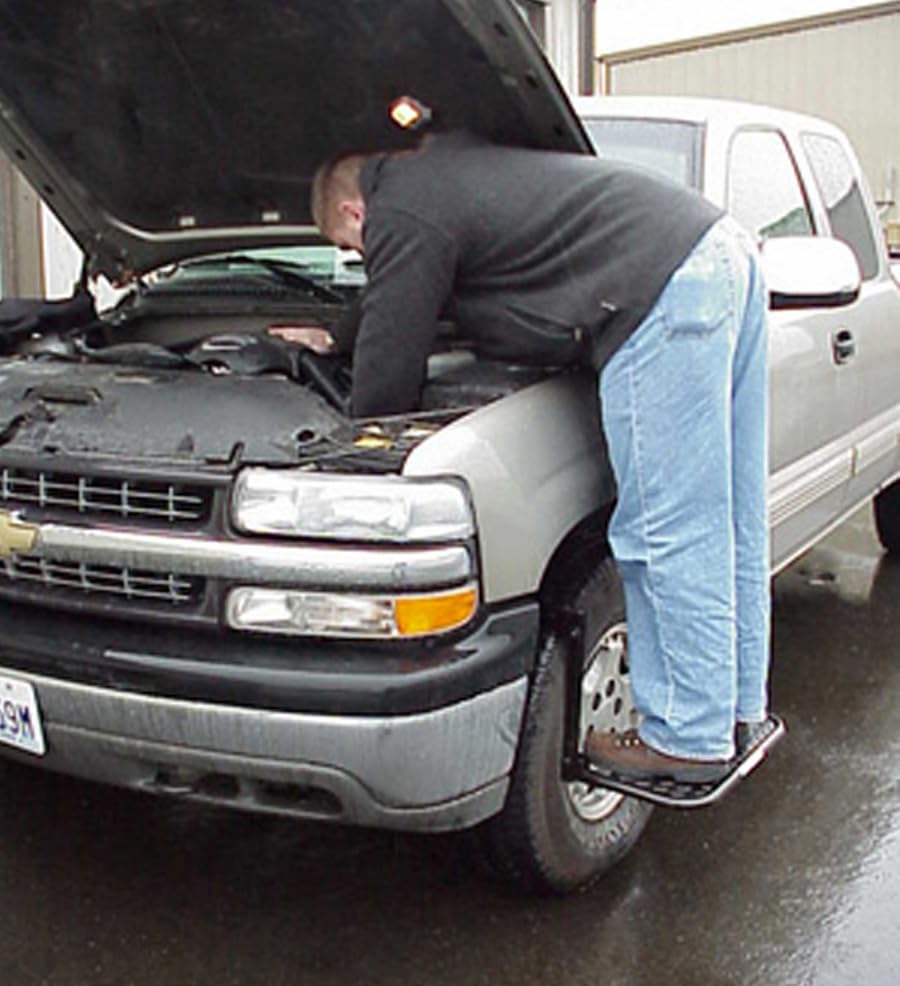 HitchMate TireStep mounted on SUV tire, demonstrating secure fit