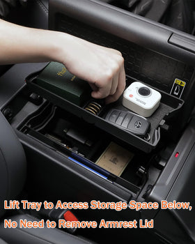 HOLEMISINN lifestyle car interior shot conveying integrated look and practical organization