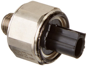 Honda knock sensor connector closeup highlighting OEM plug for easy installation