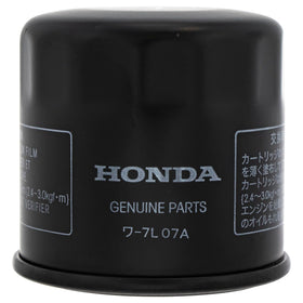 Honda OEM oil filter detail showing media and seal for reliable filtration benefit