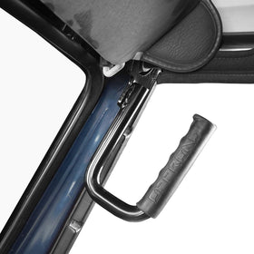 Hooke Road installed on driver side Jeep demonstrating stable entry benefit